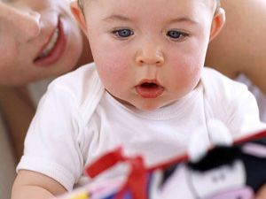 Bebeklerde Öksürük Sebepleri ve Tedavi Yöntemleri