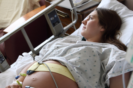 Hamilelikte (gebelikte) Suyun Erken Gelmesi Nasıl Anlaşılır