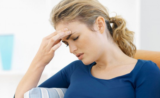 Gebelikte baş ağrısı neden olur nasıl geçer